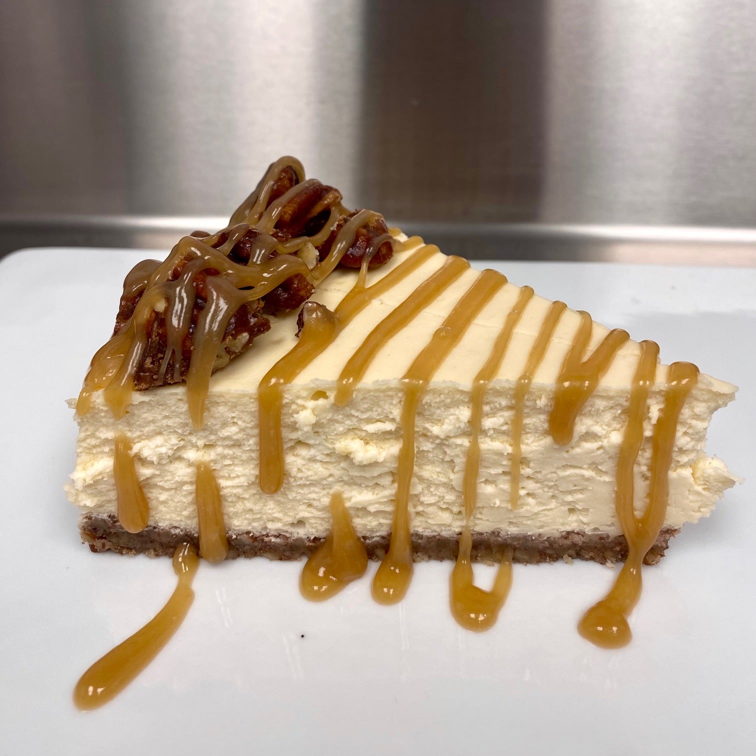 Pecan Caramel Cheesecake (Pre-Order)